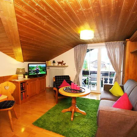 Апартаменты Haus Susanne - Top-ferienwohnungen - Sommer-bergbahn Inklusive *